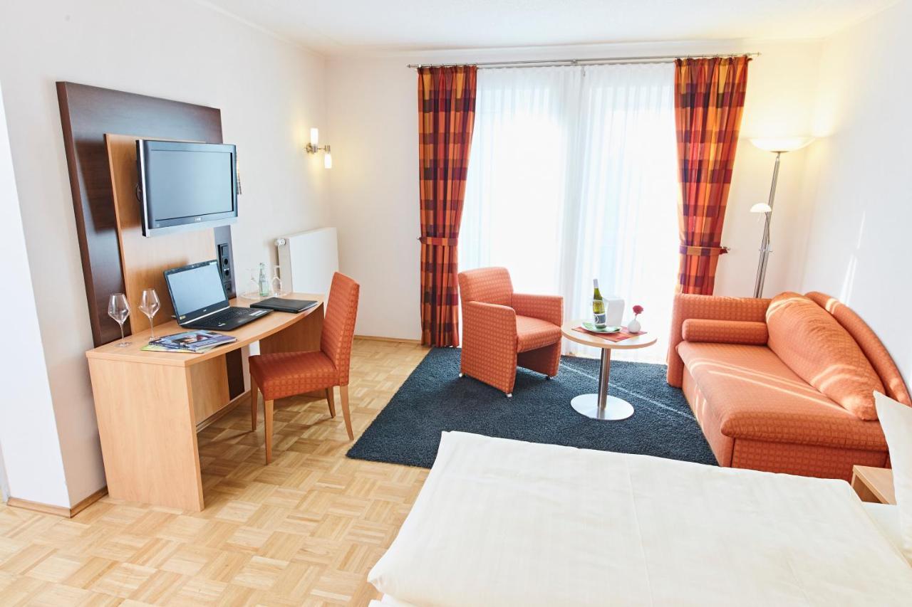 אמשדטן Hotel & Restaurant Poetter מראה חיצוני תמונה