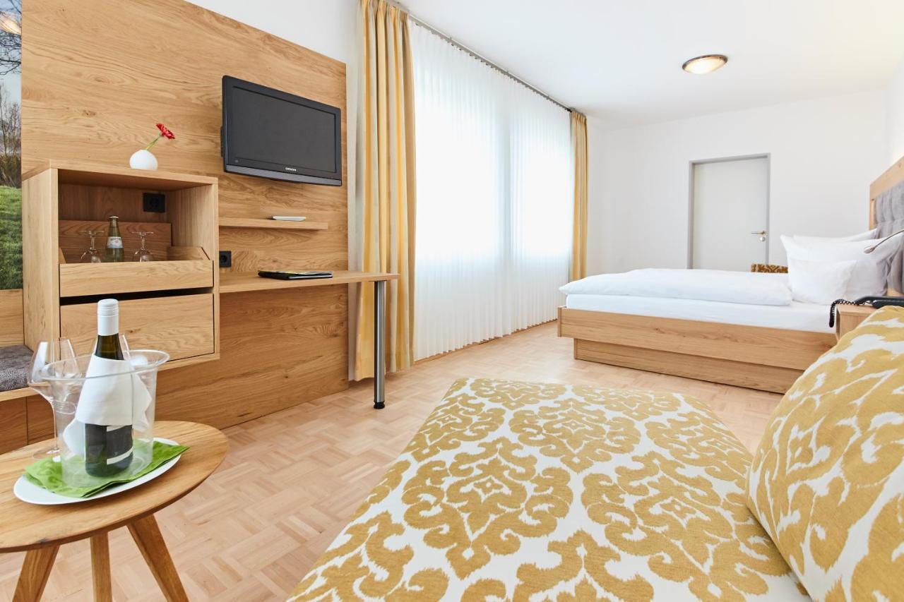 אמשדטן Hotel & Restaurant Poetter מראה חיצוני תמונה
